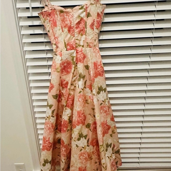COPY - House of CB XS Rosalee Corset Dress Bigger cup size Peach Poppy print B… - Picture 5 of 5
